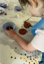 Load image into Gallery viewer, Children&#39;s Easter Chocolate Workshop - Saturday 19th April - 10.30am - Rugby
